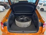 Skoda Enyaq 2023 Oranssi