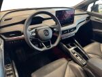 Skoda Enyaq 2023 Oranssi