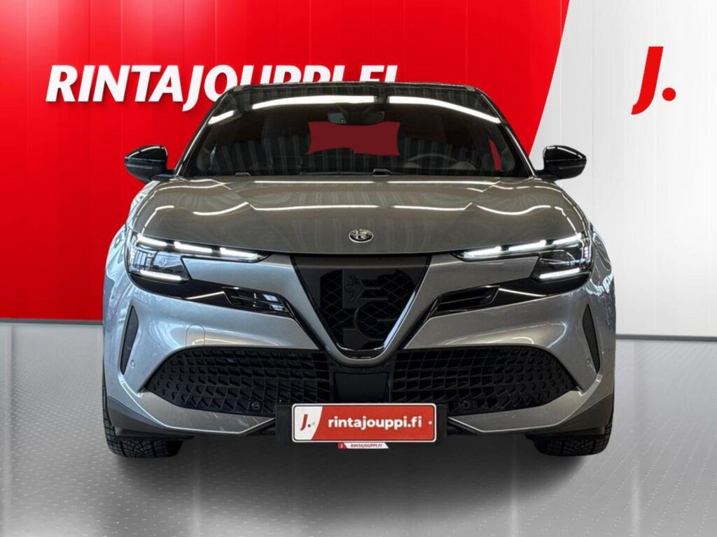 Alfa Romeo Junior 2025 Harmaa