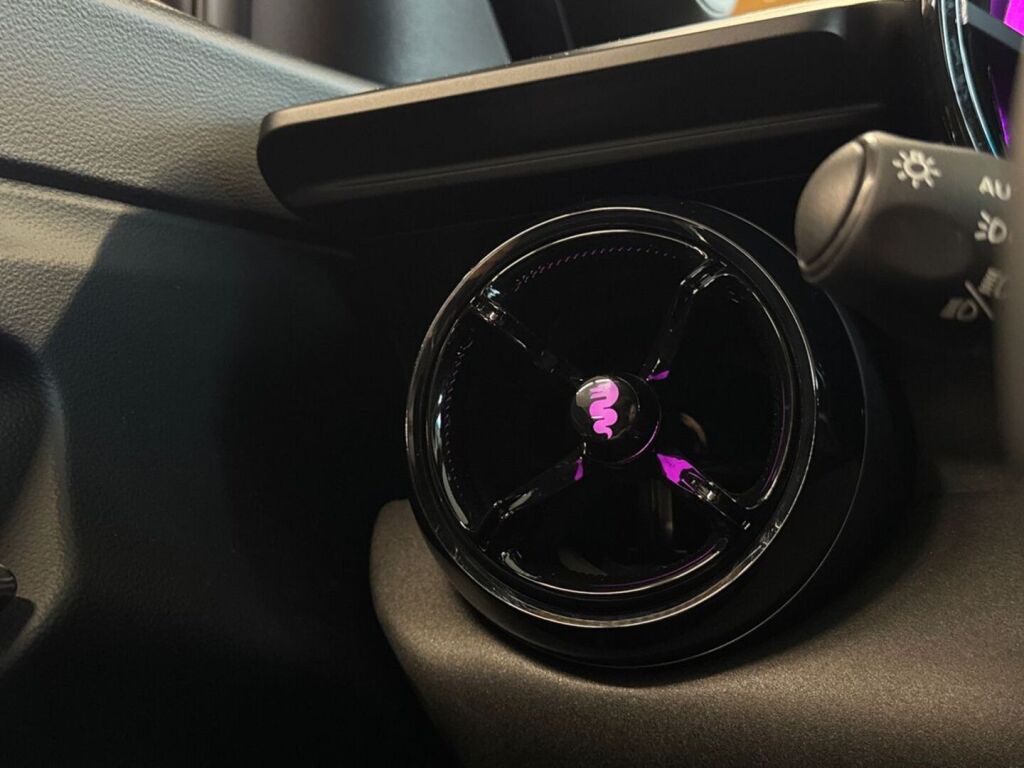 Alfa Romeo Junior 2025 Harmaa