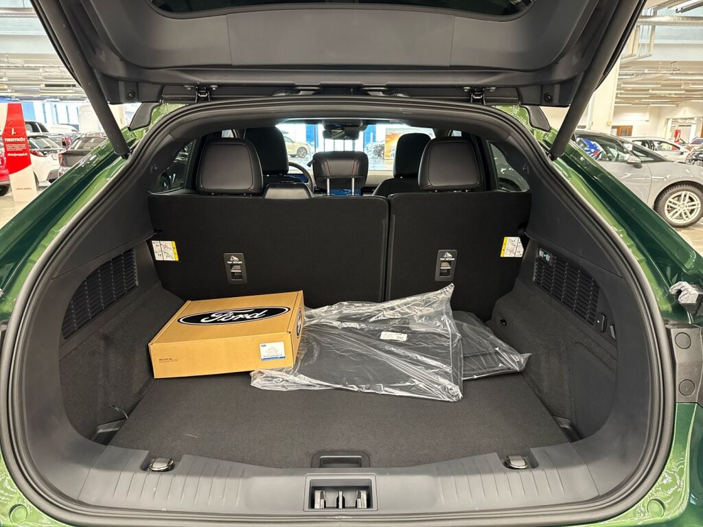 Ford Mustang Mach-E 2026 Vihreä