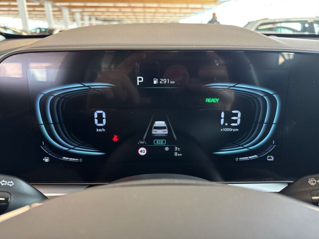 Kia Niro 2026 Punainen