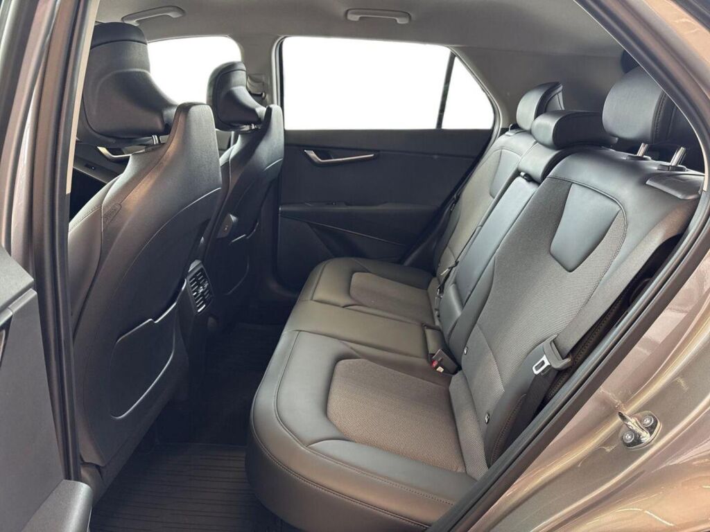 Kia Niro 2026 Harmaa