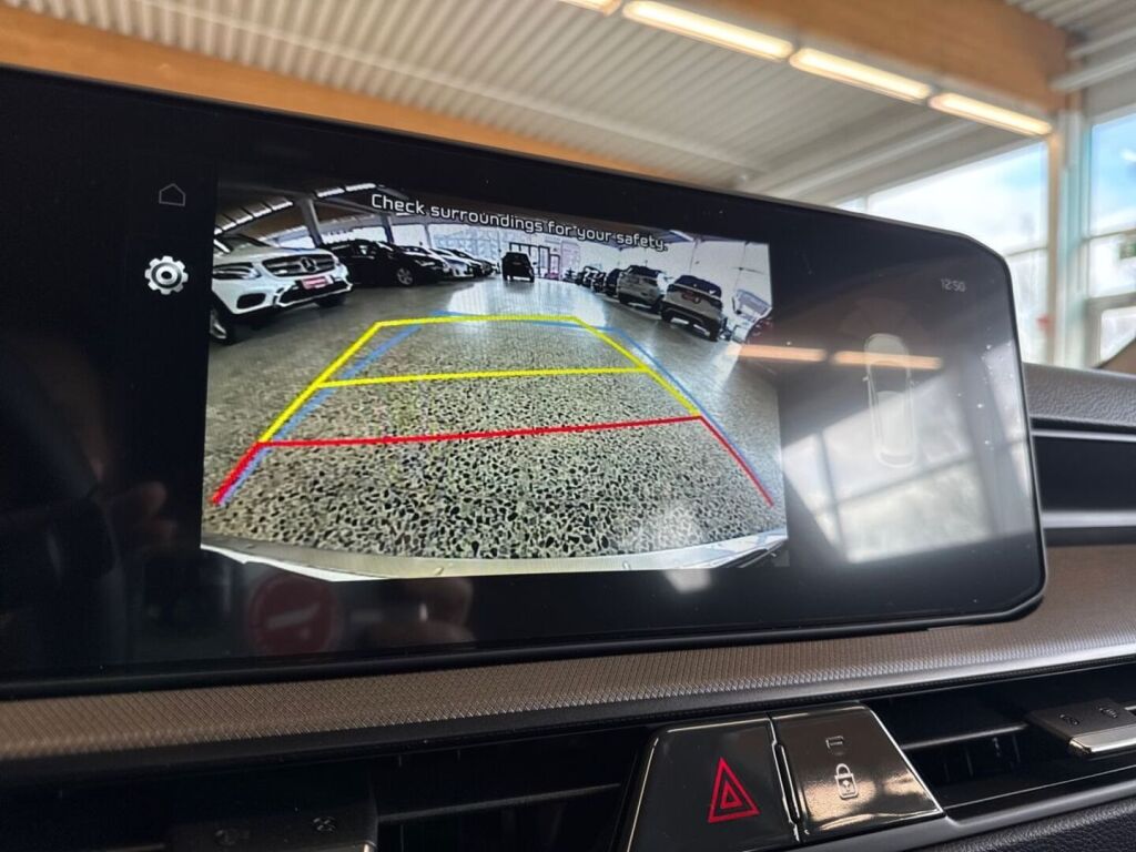 Kia Stonic 2026 Valkoinen