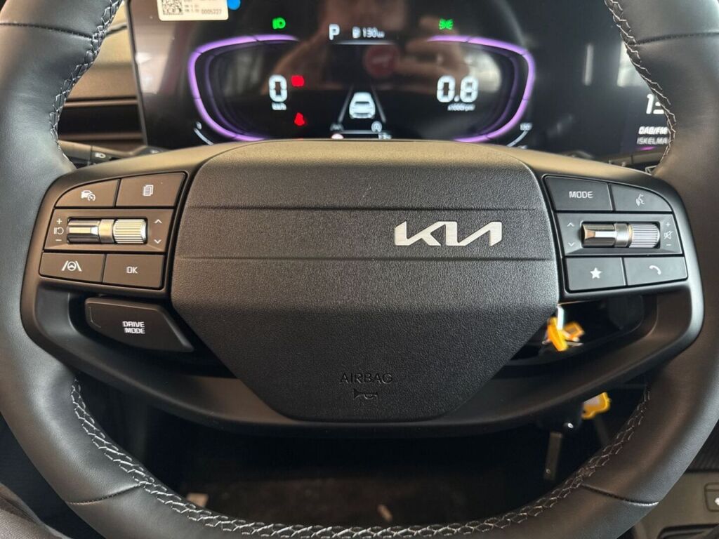 Kia Stonic 2026 Punainen