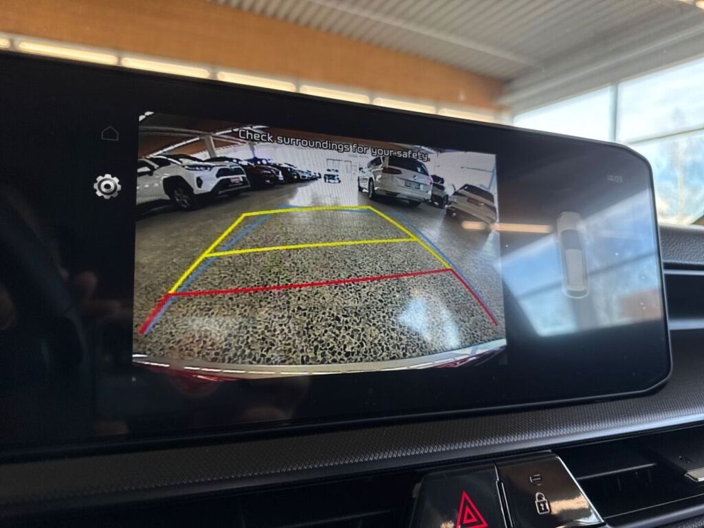 Kia Stonic 2026 Punainen