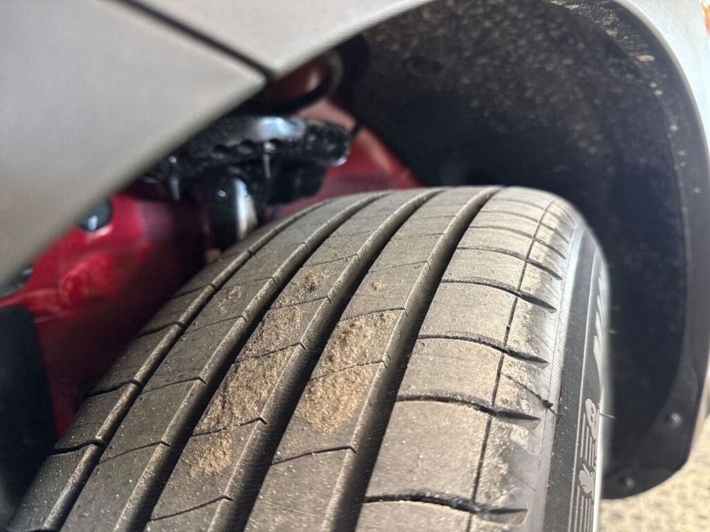 Kia Stonic 2026 Punainen