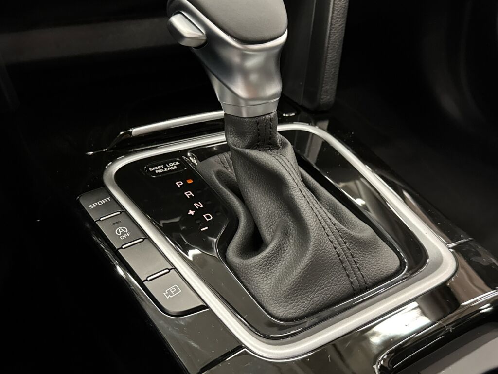 Kia XCeed 2026 Harmaa