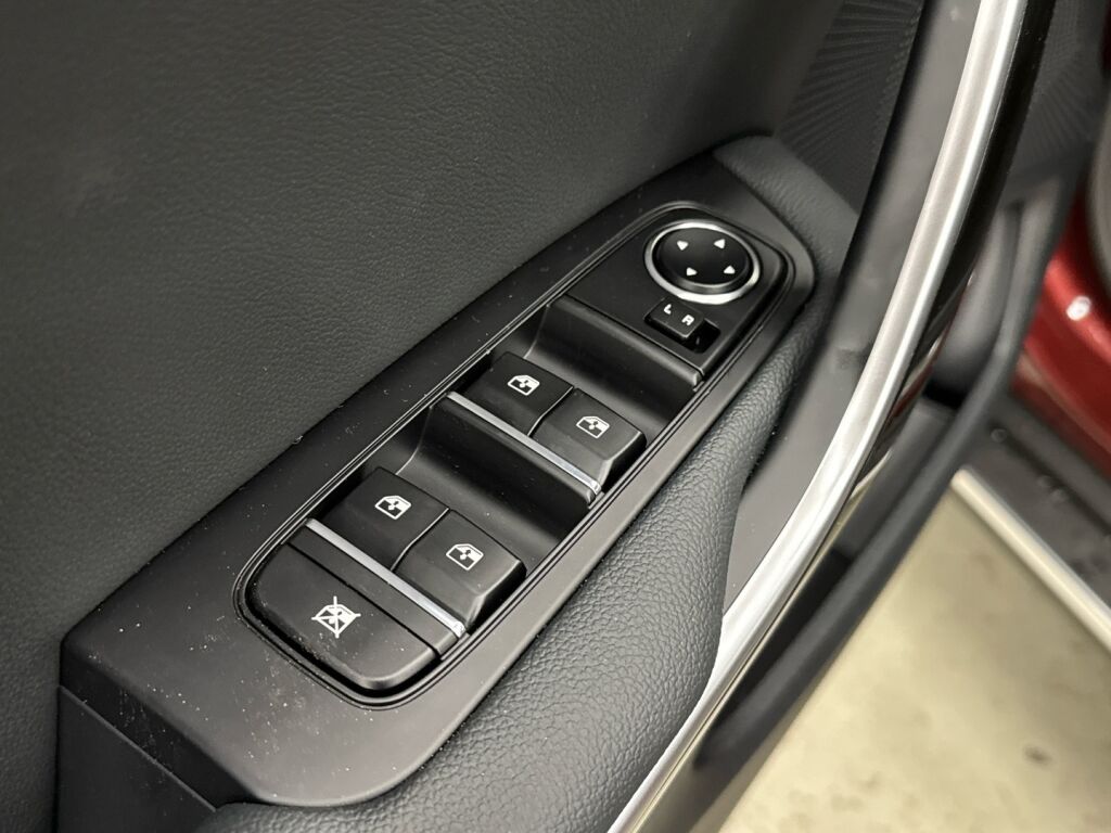 Kia XCeed 2026 Punainen