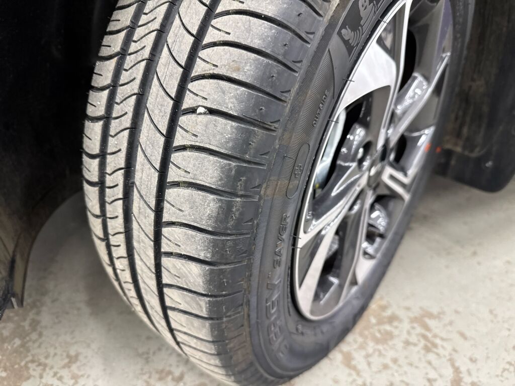 Kia XCeed 2026 Punainen