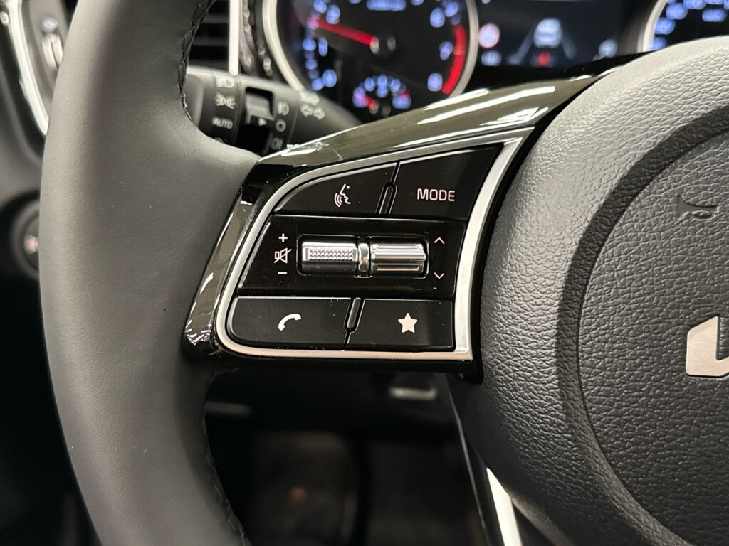 Kia XCeed 2026 Punainen