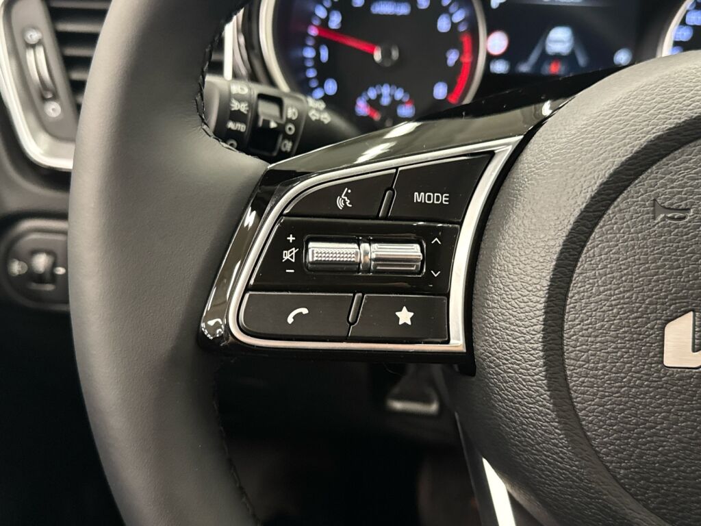 Kia XCeed 2026 Punainen