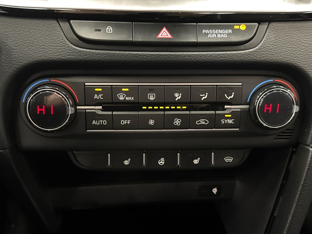 Kia XCeed 2026 Punainen