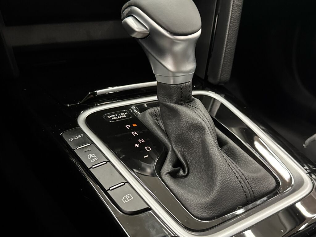 Kia XCeed 2026 Punainen