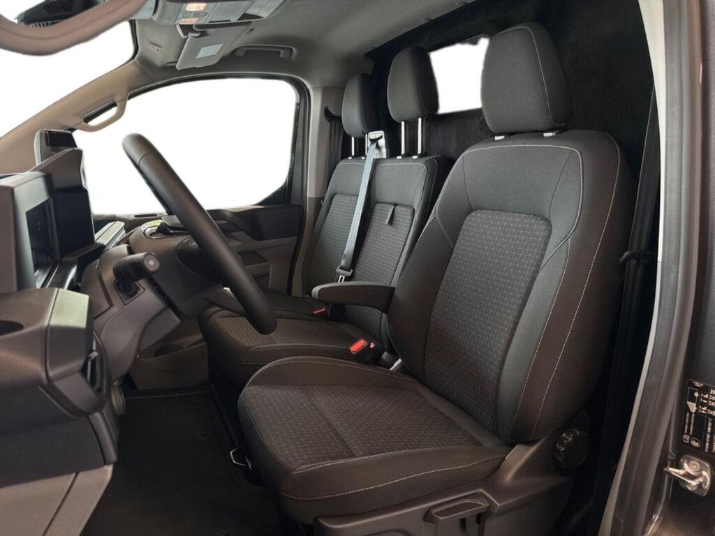 Ford Transit Custom 2026 Magnetic