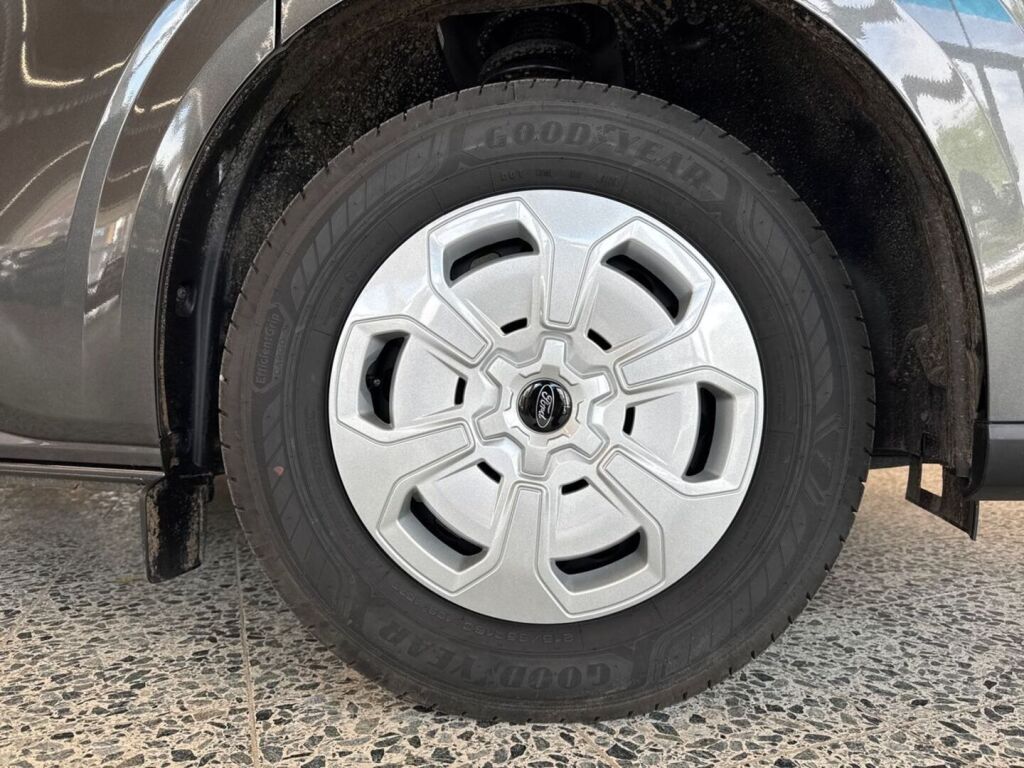Ford Transit Custom 2026 Magnetic