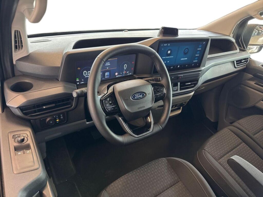 Ford Transit Custom 2026 Magnetic