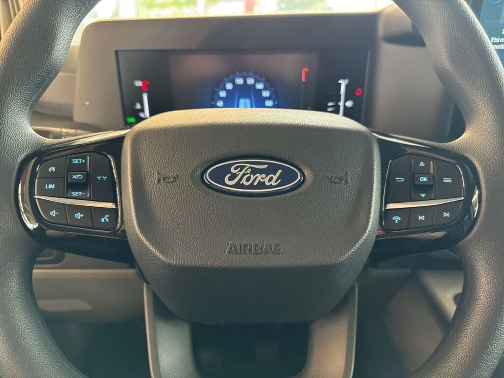 Ford Transit Custom 2026 Musta