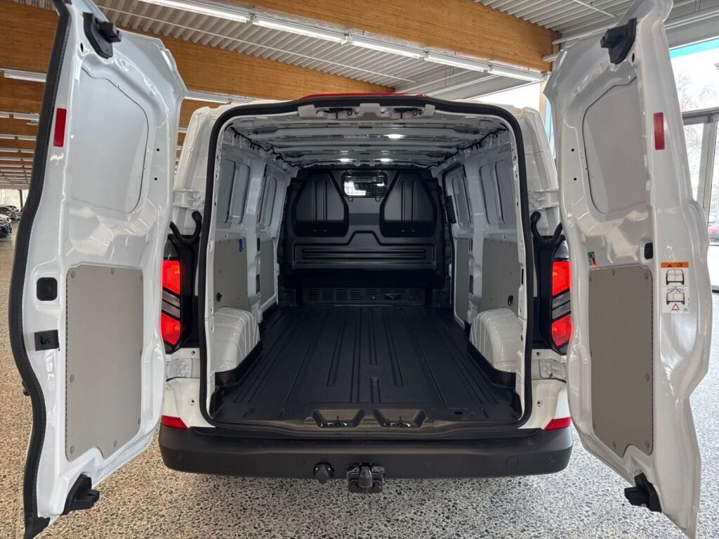 Ford Transit Custom 2026 Frozen White