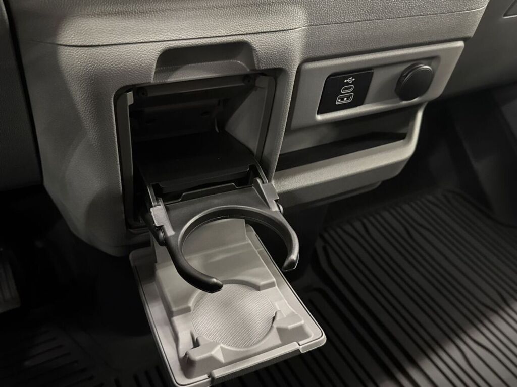 Ford Transit Custom 2026 Magnetic