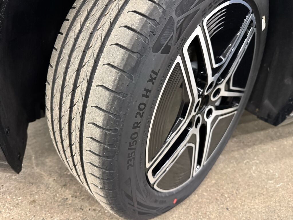 Ford Capri 2026 Valkoinen