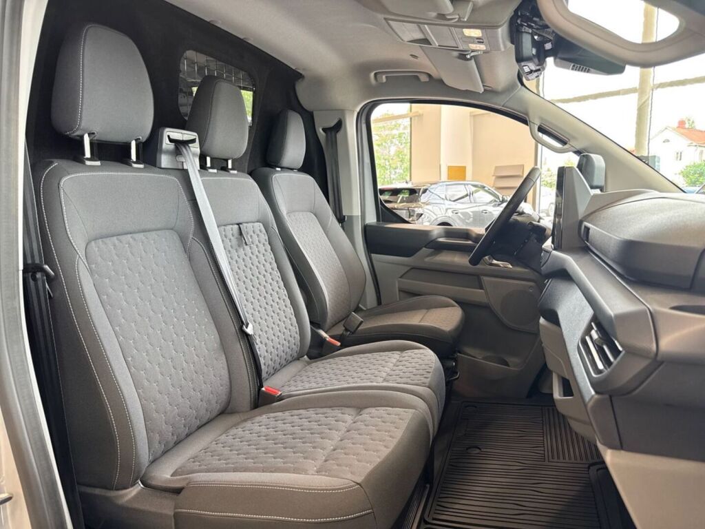 Ford Transit Custom 2026 Grey Matter