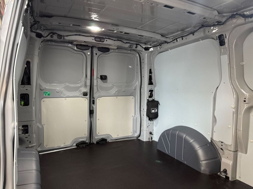 Ford Transit Custom 2026 Grey Matter