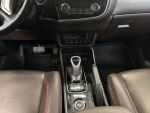 Mitsubishi Outlander PHEV 2015 Ruskea (beige)