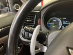 Mitsubishi Outlander PHEV 2015 Ruskea (beige)