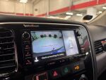 Mitsubishi Outlander PHEV 2015 Ruskea (beige)
