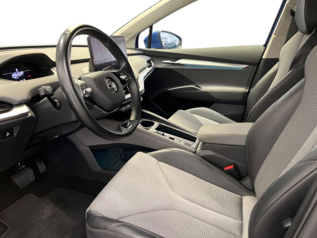 Skoda Enyaq 2022 Sininen