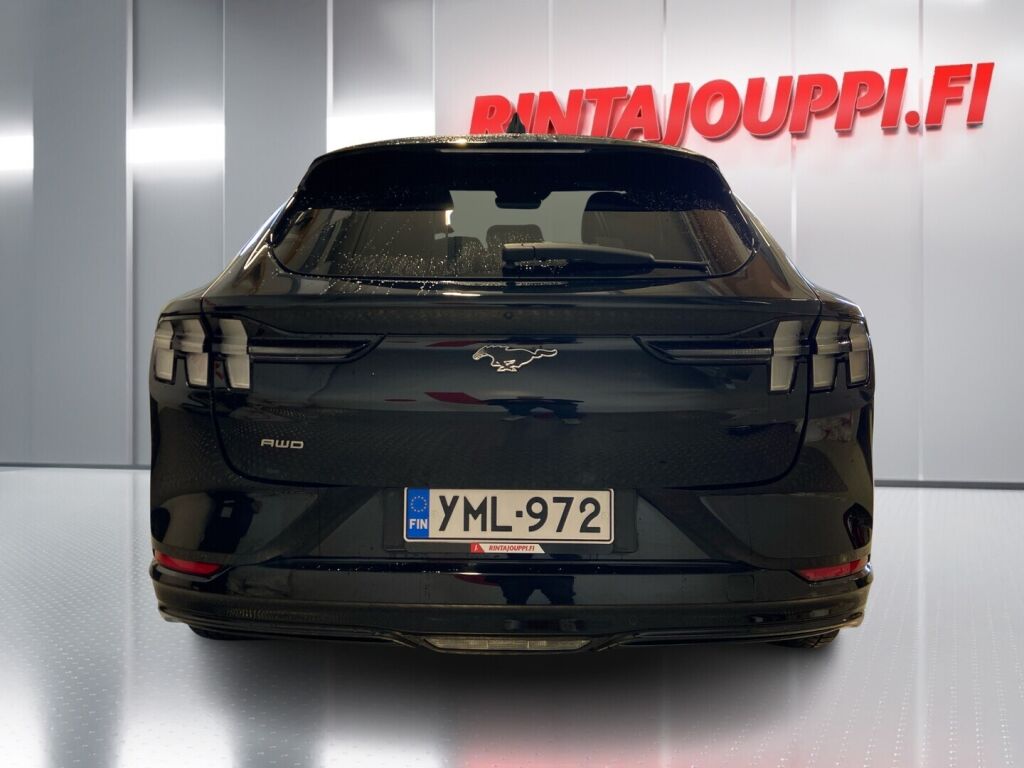 Ford Mustang Mach-E 2022 