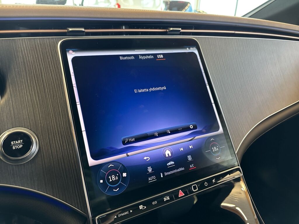 Mercedes-Benz EQE 2024 