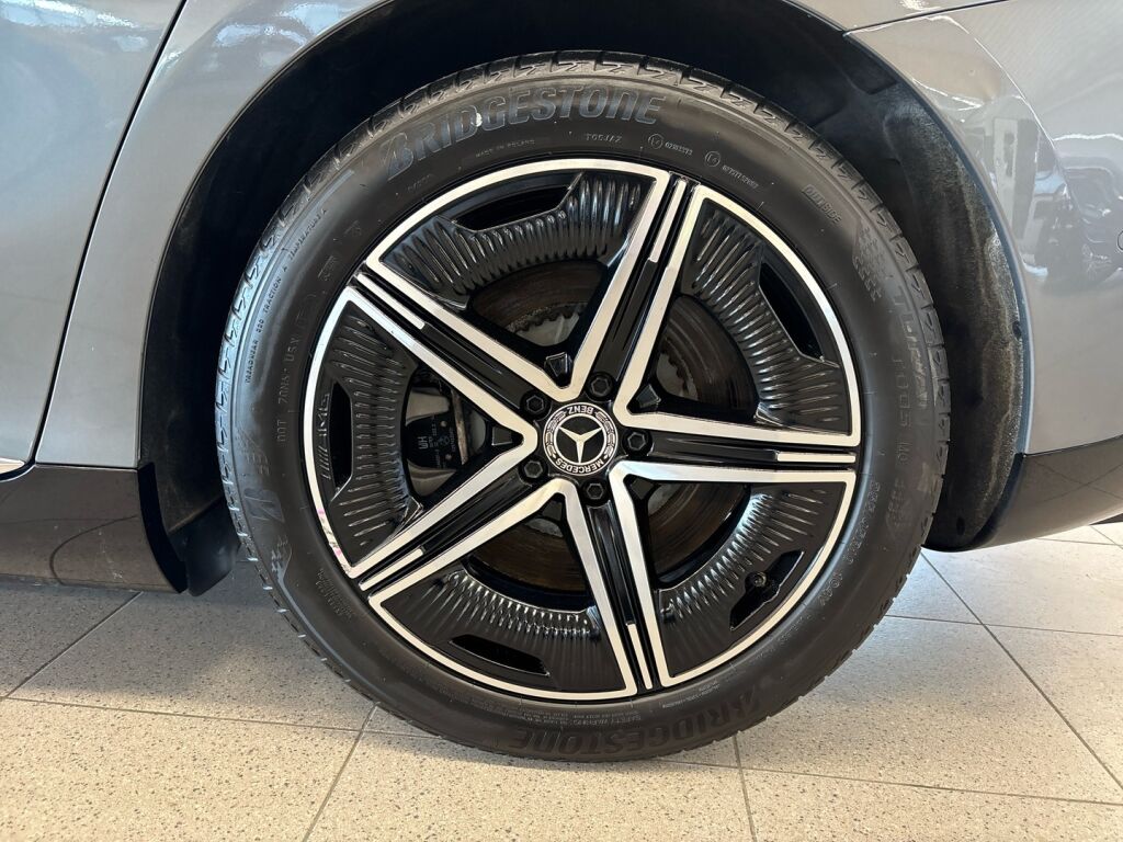 Mercedes-Benz EQE 2024 