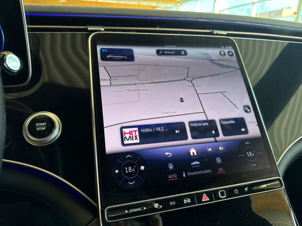 Mercedes-Benz EQE 2023 Punainen