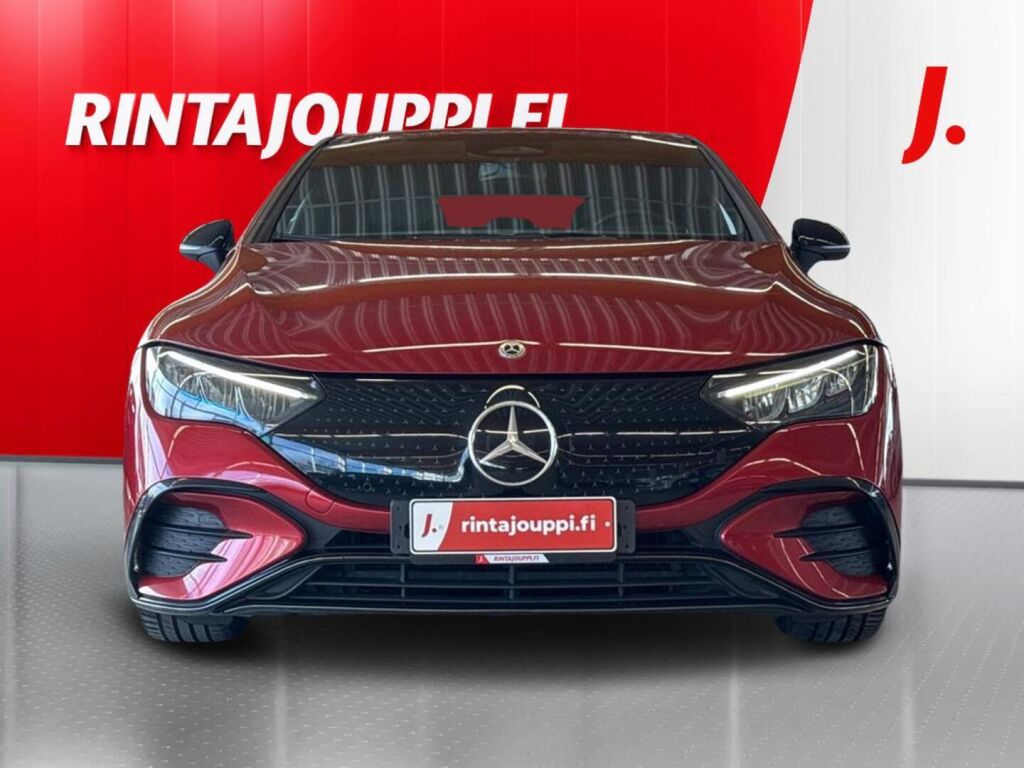 Mercedes-Benz EQE 2023 Punainen