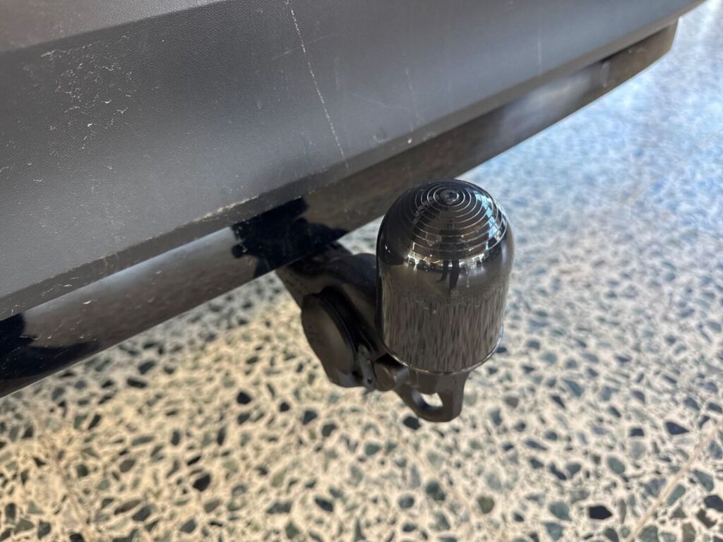 Volkswagen ID.4 2023 Musta
