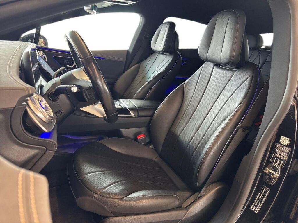 Mercedes-Benz EQE 2023 Musta