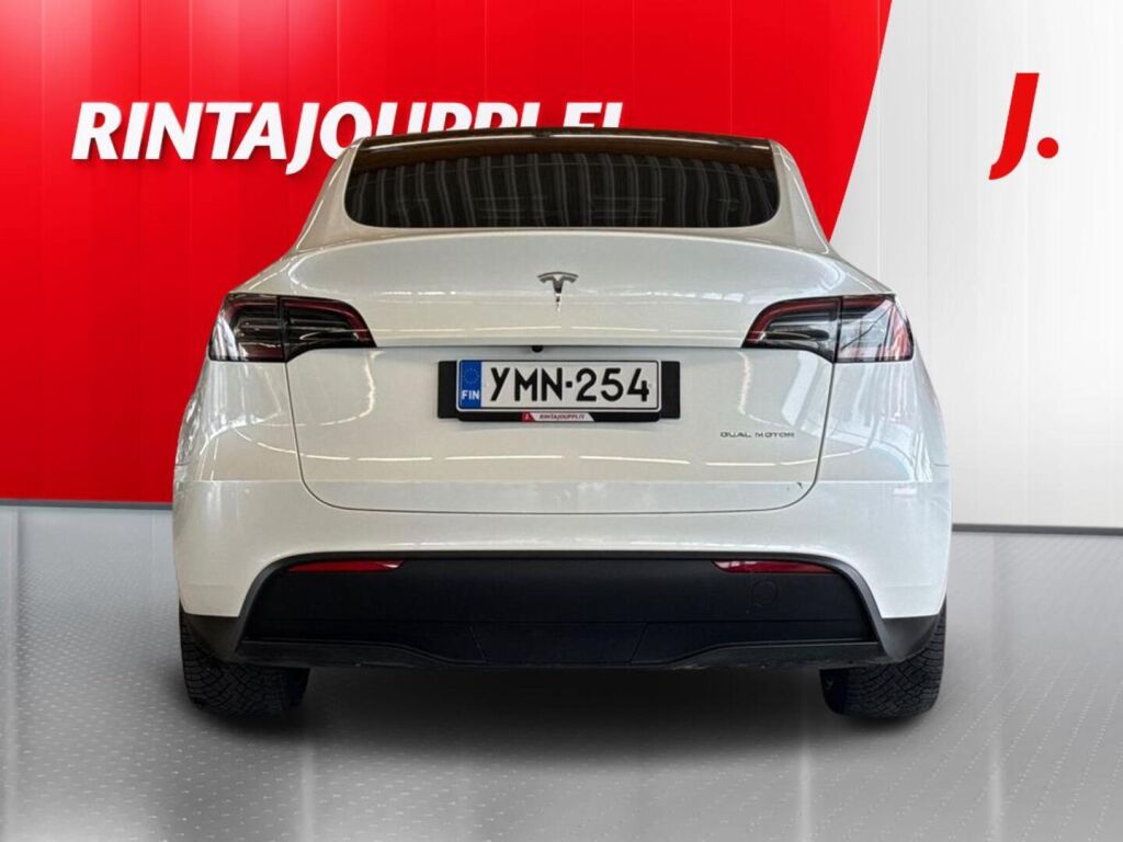 Tesla Model Y 2023 Valkoinen