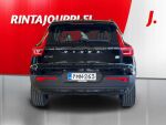 Volvo XC40 2023 Musta