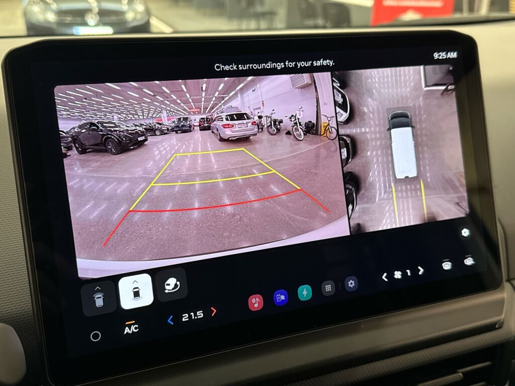 Kia PV5 Cargo 2026 Valkoinen