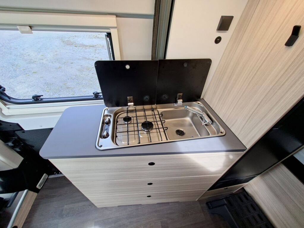 Sun living V 65 GX 2026 Musta