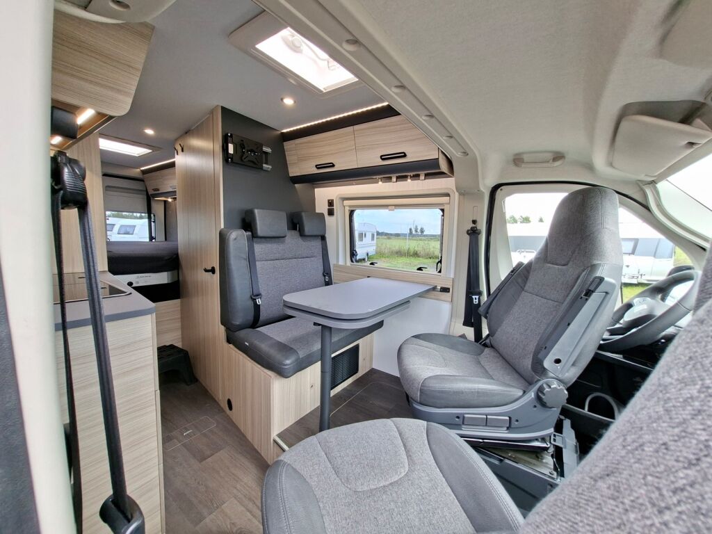 Sun living V 65 GX 2026 Musta