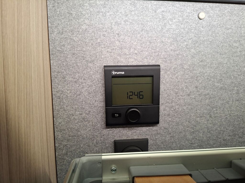 Sun living V 65 GX 2026 Musta