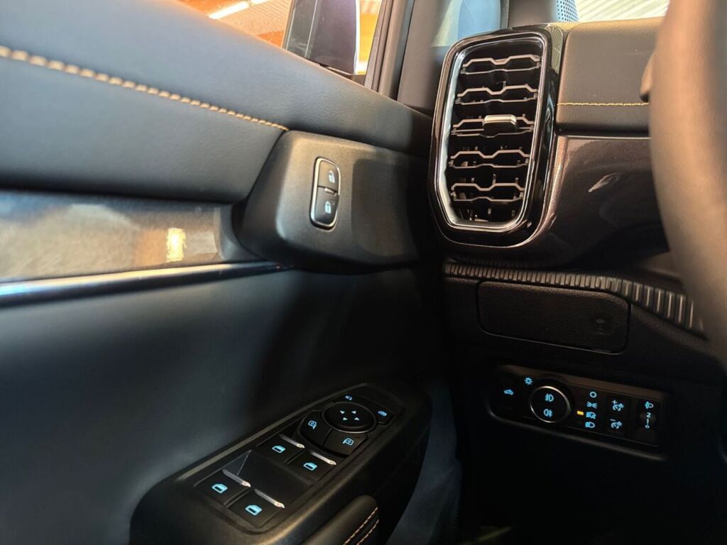 Ford Ranger 2026 Lucid Red