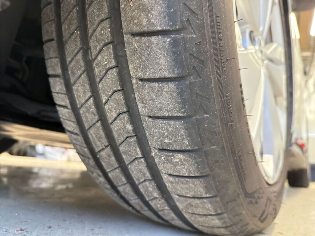 Volkswagen ID.3 2021 Harmaa