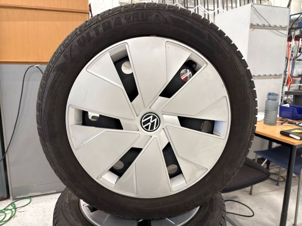 Volkswagen ID.3 2021 Harmaa