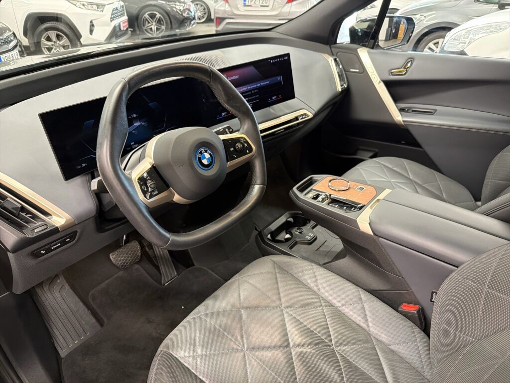 BMW iX 2022 