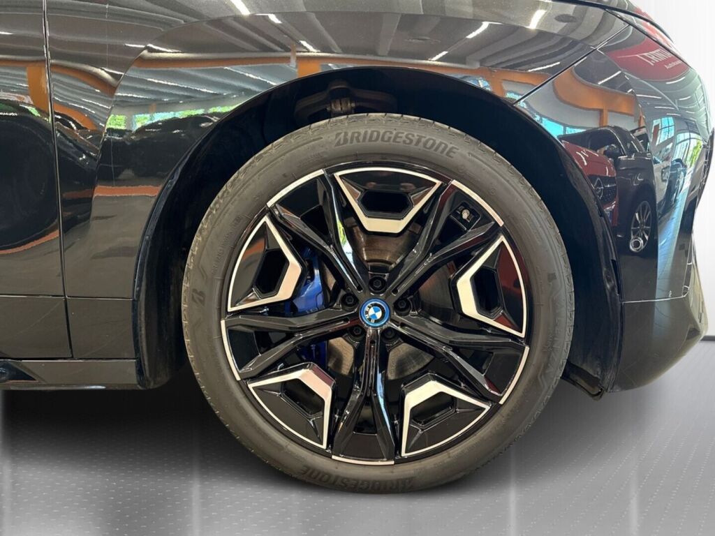 BMW iX 2022 