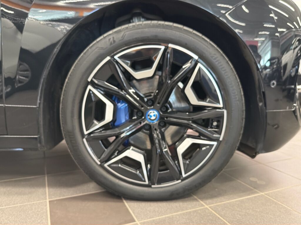 BMW iX 2022 
